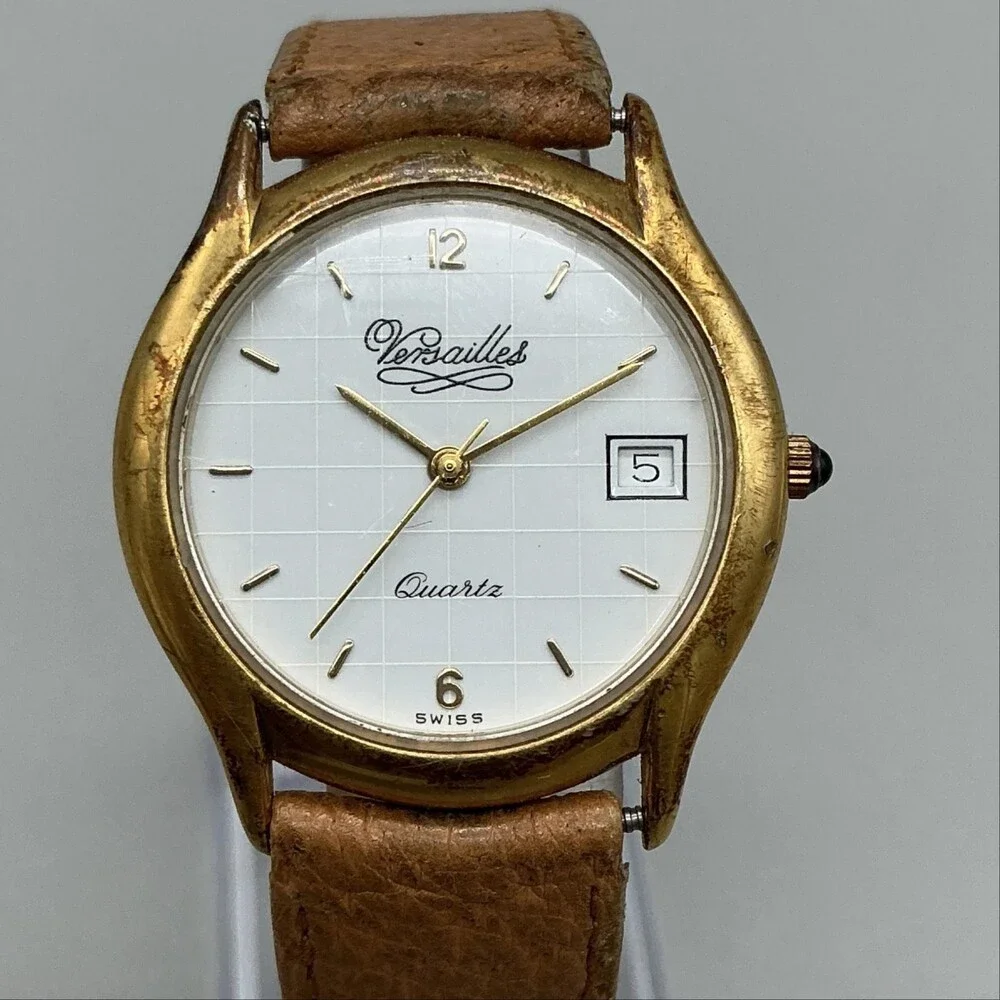 Vintage Versailles Womens Watch 31mm Gold Tone Leather Swiss Date New Battery